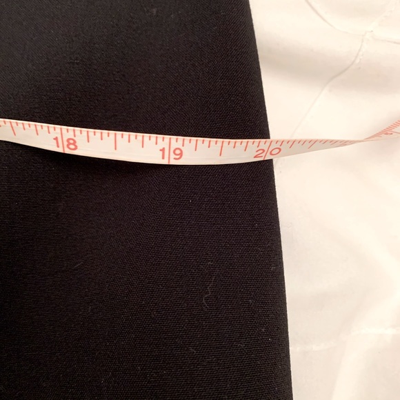 Calvin Klein pencil skirt EUC - Picture 6 of 6